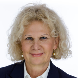 Dr. Maud-Bettina Hilka